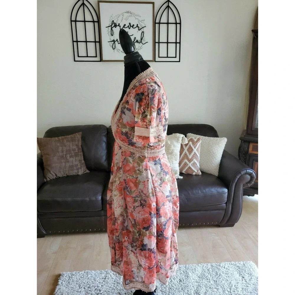 Ranna Gill Anthropologie Women's Rose Bouquet Crochet Floral Midi Dress Size 6 - Picture 9 of 12